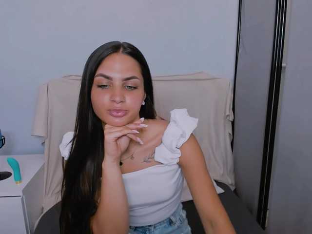 CarlaGirl live cam on BongaCams