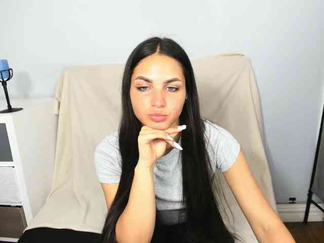 Model: CarlaGirl