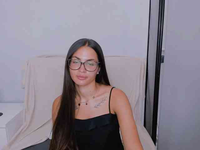 CarlaGirl webcam