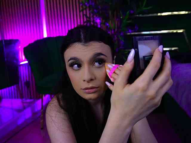AshleyKartter webcam
