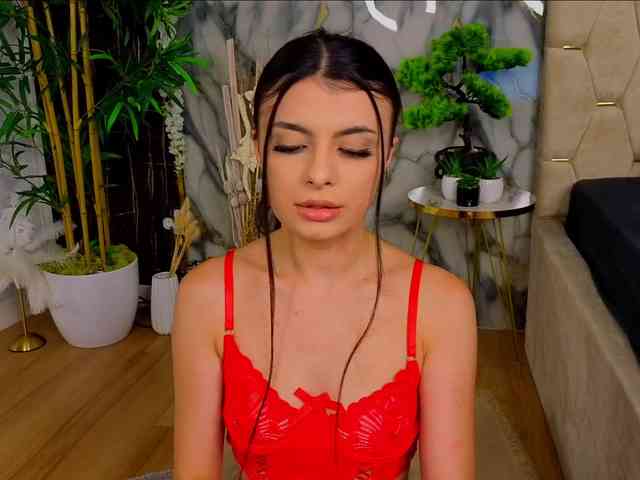 AshleyKartter webcam