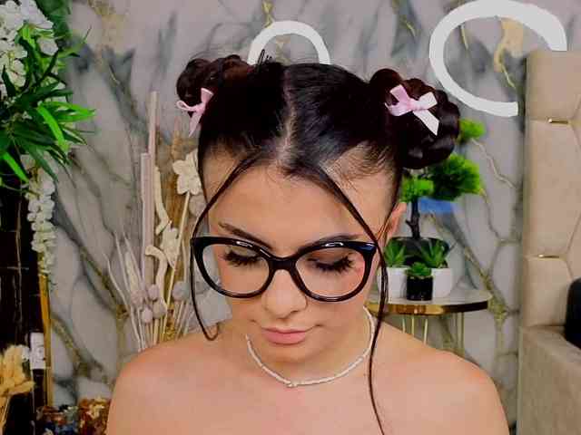 AshleyKartter webcam