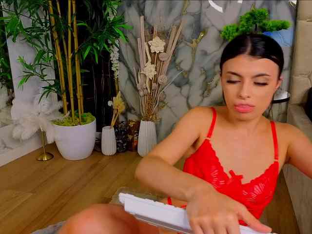 AshleyKartter webcam