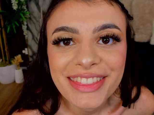 AshleyKartter webcam