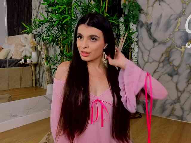 AshleyKartter webcam