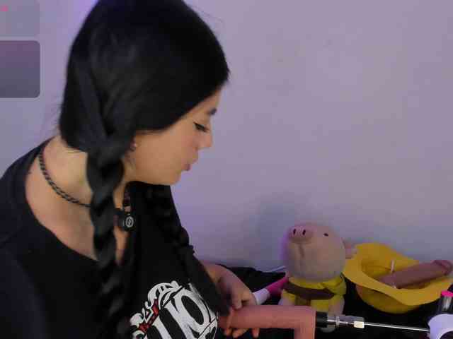 kaguyablack1 Live Webcam on BongaCams