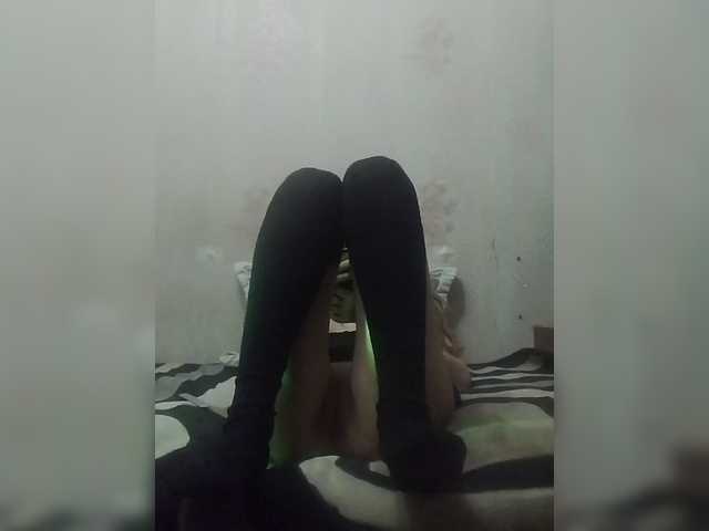 Kolibrii live cam on BongaCams