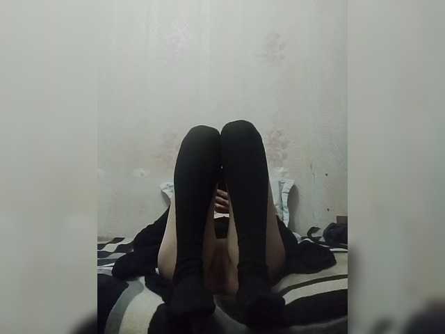 Kolibrii live cam on BongaCams