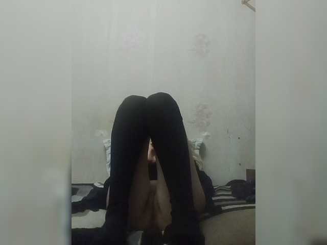 Kolibrii live cam on BongaCams