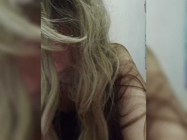 Kolibrii, 37 y/o - Live Cam on BongaCams