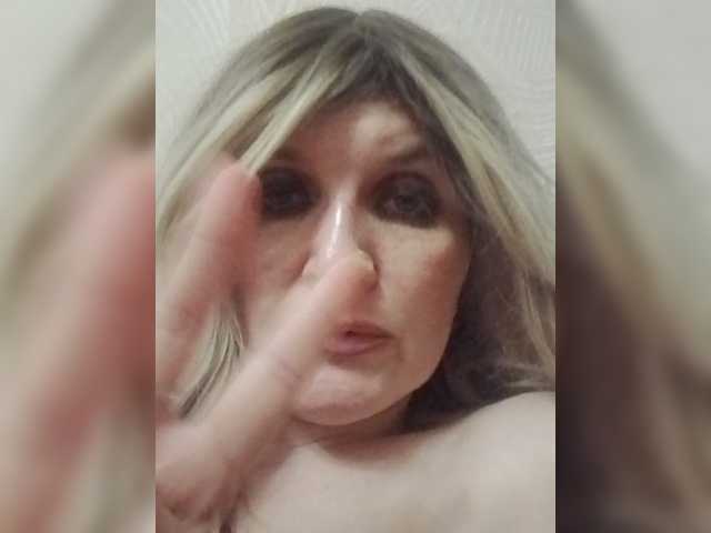 Kolibrii, en vivo ahora en BongaCams