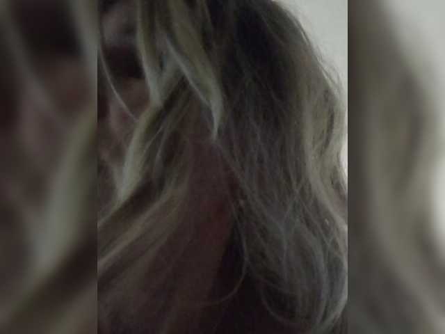 Kolibrii, live now on BongaCams