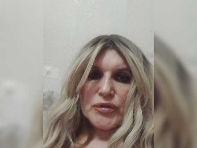 Kolibrii, en vivo ahora en BongaCams