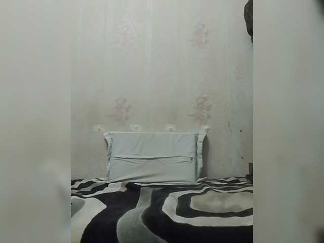 Kolibrii live cam on BongaCams