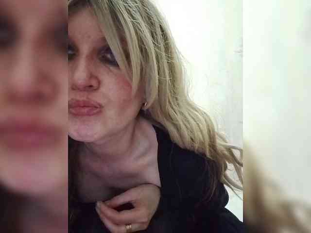 Kolibrii Live Webcam on BongaCams