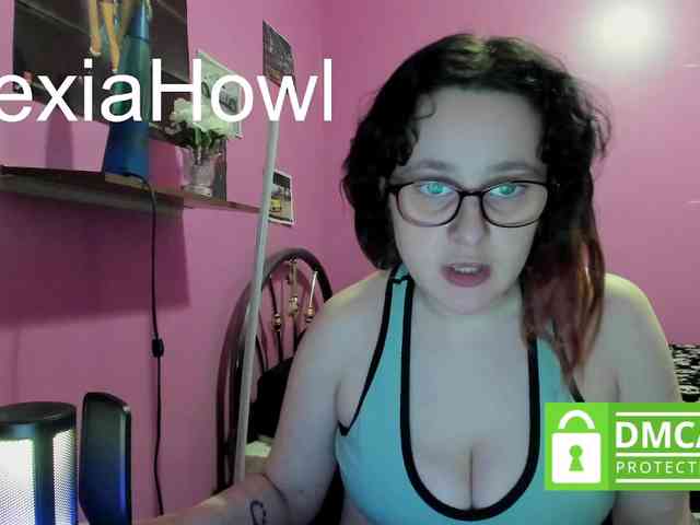 AlexiaHowl webcam