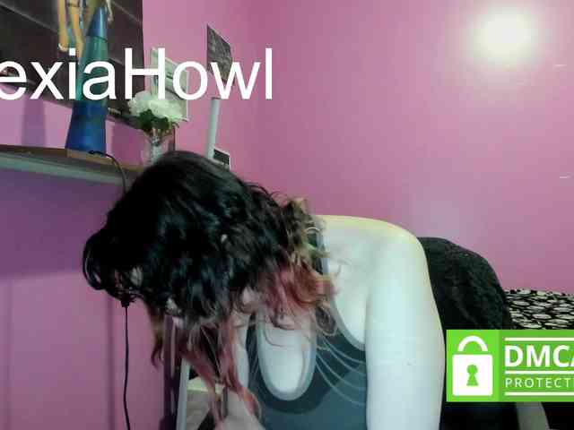 AlexiaHowl webcam