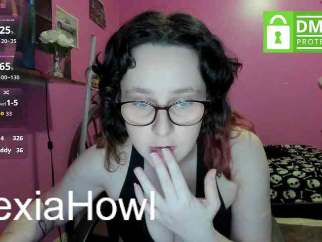 AlexiaHowl webcam