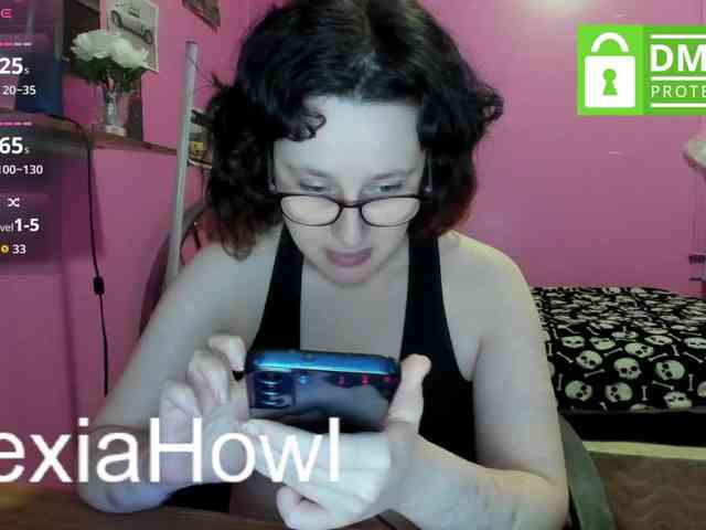 AlexiaHowl webcam