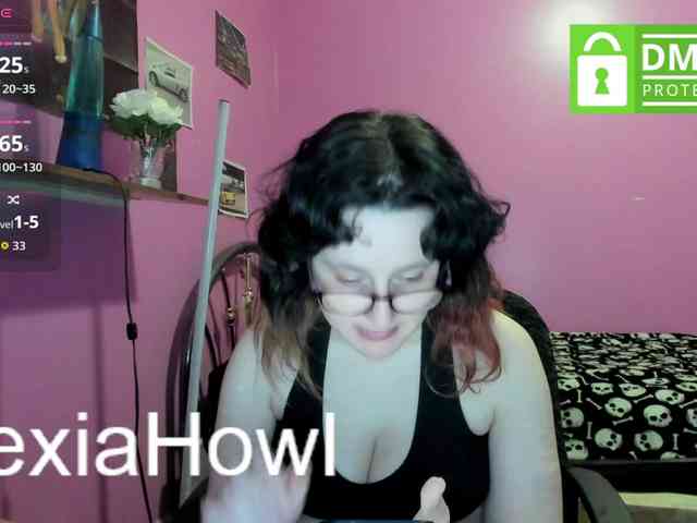 AlexiaHowl webcam