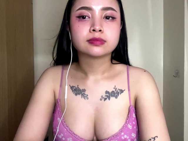KathrineMagley live cam on BongaCams