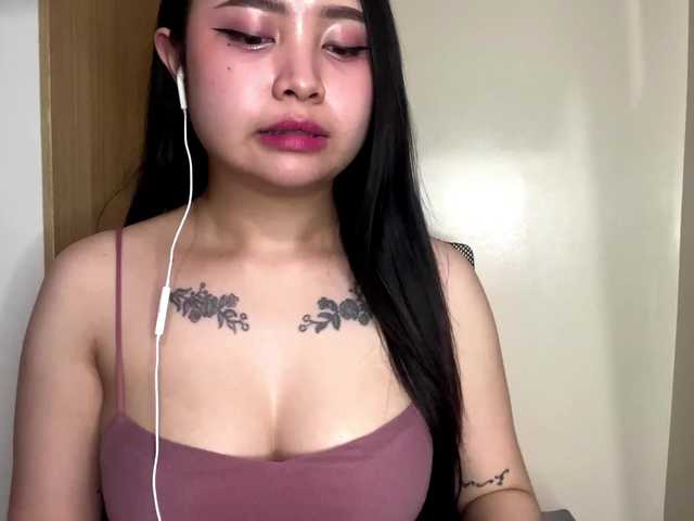 KathrineMagley live cam on BongaCams