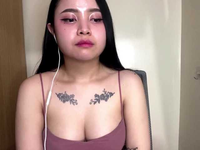 KathrineMagley live cam on BongaCams