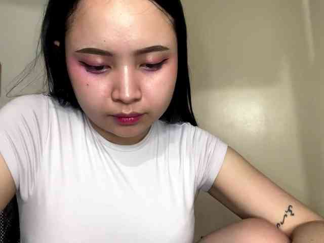 KathrineMagley webcam
