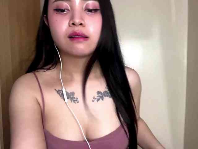 KathrineMagley webcam