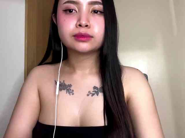KathrineMagley webcam