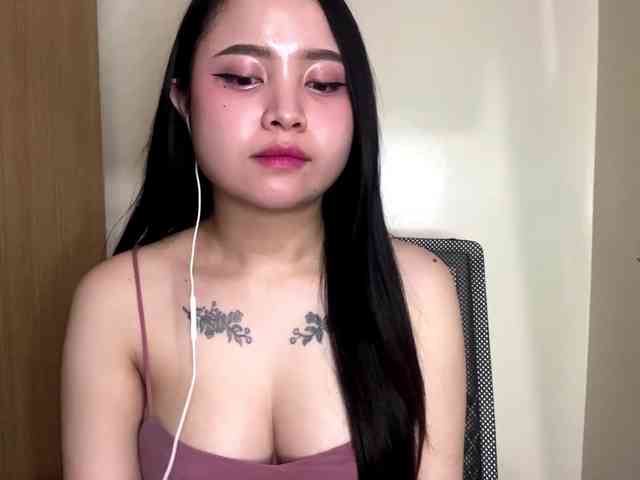 KathrineMagley webcam