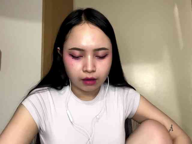 KathrineMagley webcam