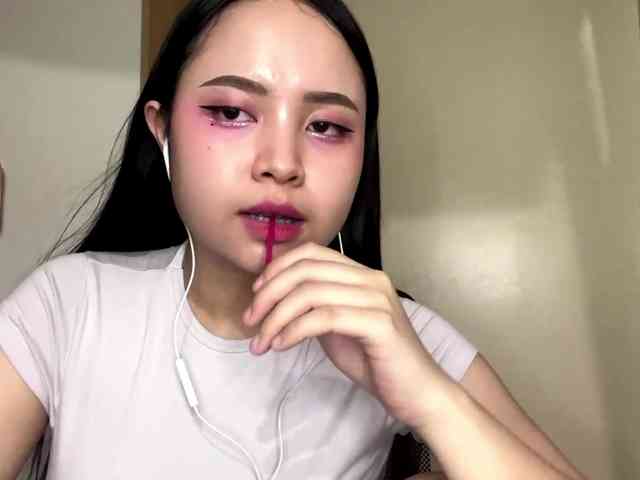 KathrineMagley webcam