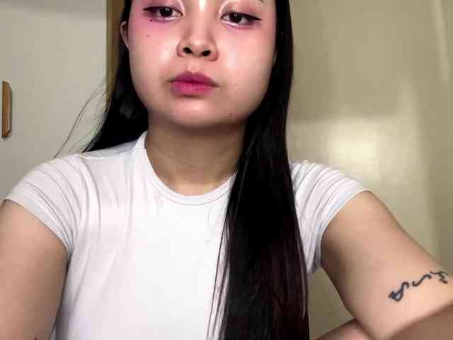 KathrineMagley webcam