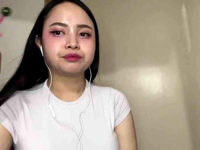 KathrineMagley webcam