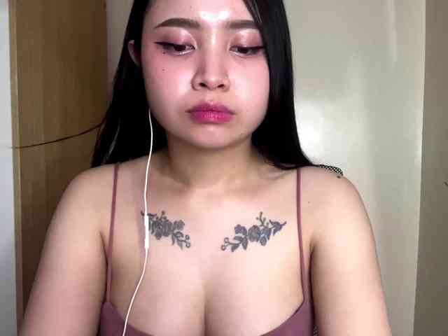 KathrineMagley webcam