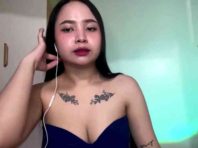 KathrineMagley webcam