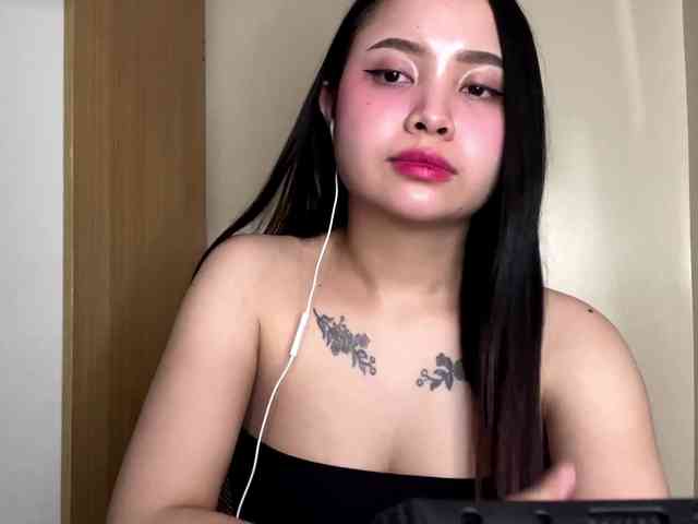 KathrineMagley webcam