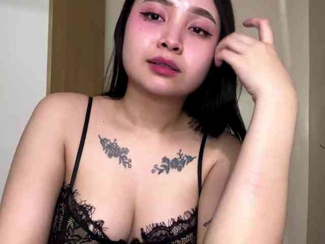 KathrineMagley webcam