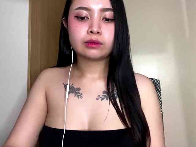 KathrineMagley webcam