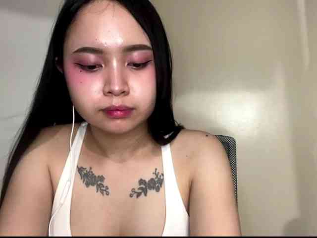 KathrineMagley webcam