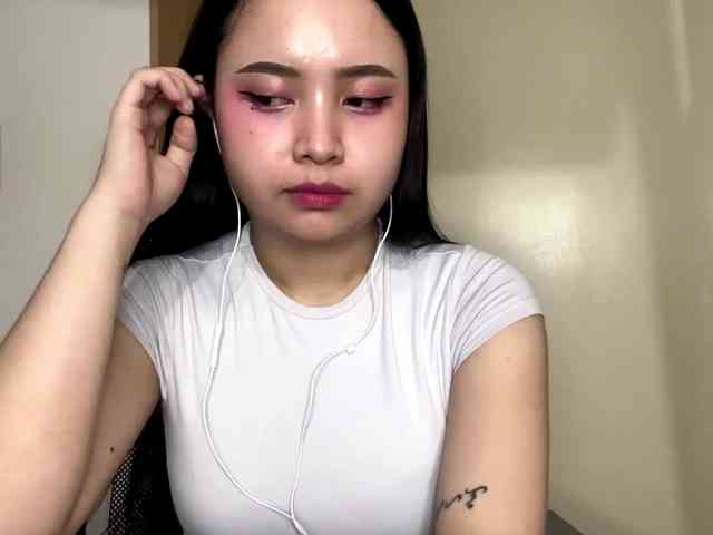 KathrineMagley webcam