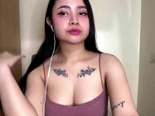 KathrineMagley webcam