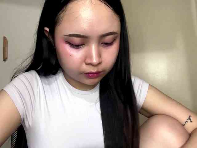 KathrineMagley webcam