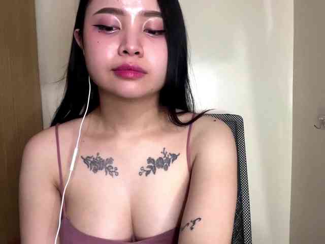 KathrineMagley webcam