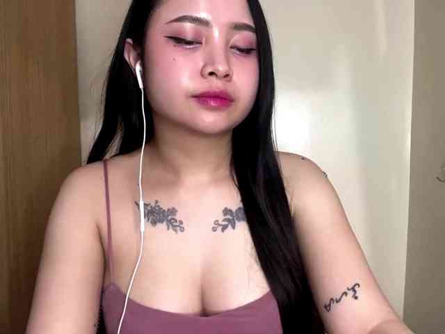 KathrineMagley webcam