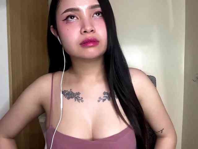 KathrineMagley webcam