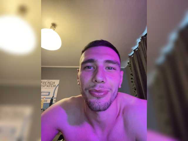 Mikki777Laky live cam