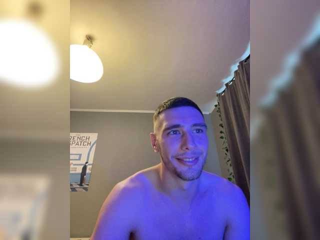Mikki777Laky live cam