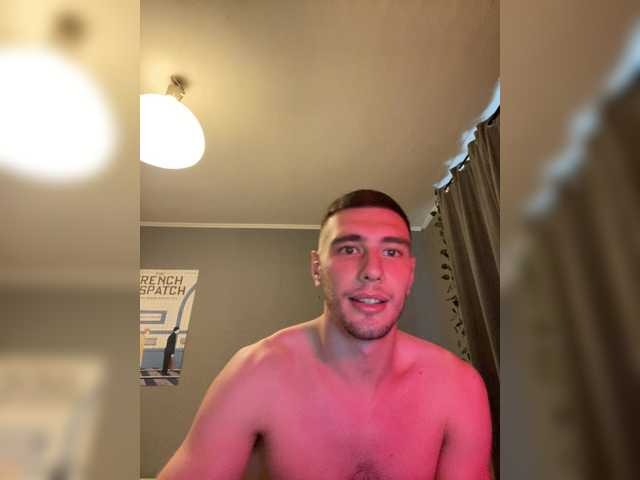 Mikki777Laky live cam